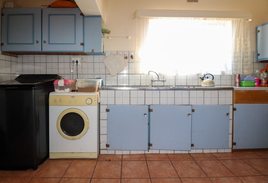 4 Bedroom Property for Sale in Flimieda North West